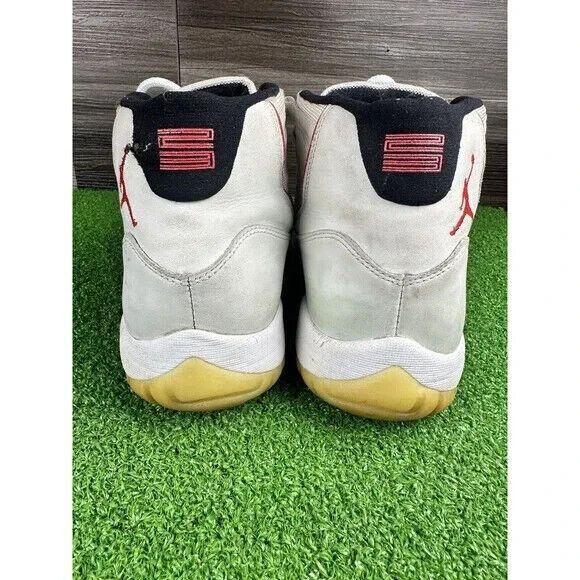 Size 10.5 - Air Jordan 11 Retro Platinum Tint no box - Picture 3 of 9